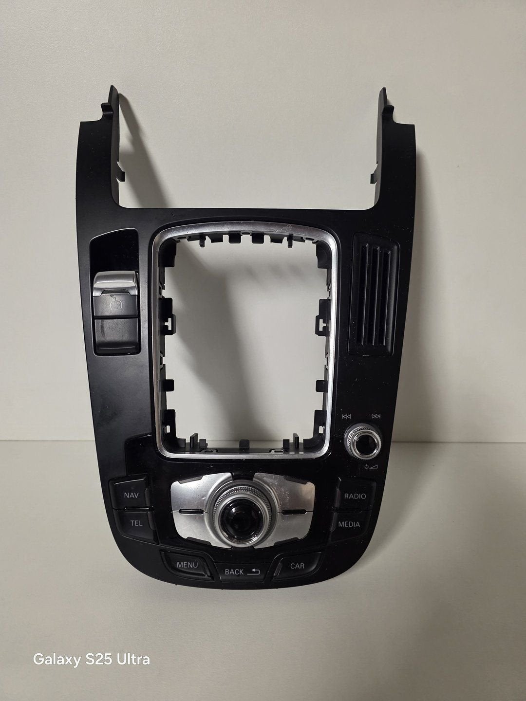 Middenconsole Radio Bediening Audi A4 8T0919611k WFX, -, -, Ophalen of Verzenden, Zo goed als nieuw