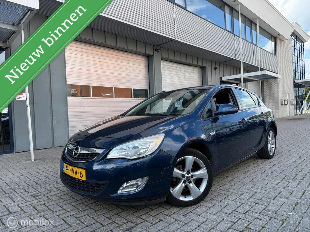 Opel Astra 1.6 Benzine, Auto's, Opel, Voorwielaandrijving, Euro 5, 680 kg, 4 cilinders