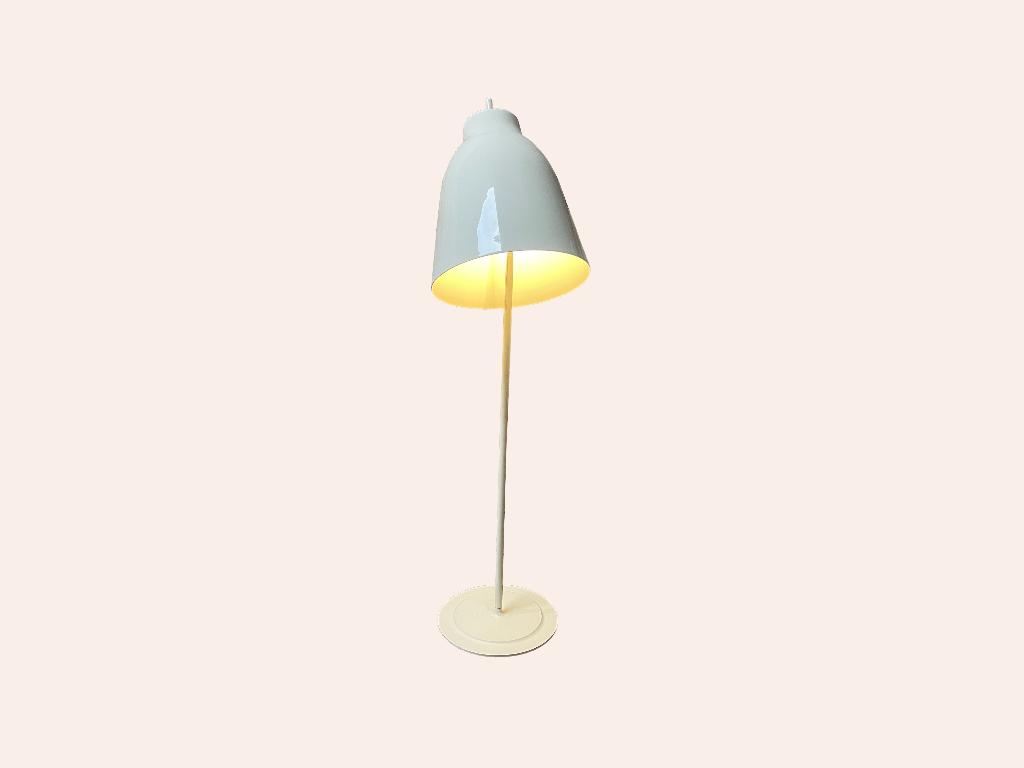 Fritz Hansen Caravaggio vloerlamp bij TheReSales, Ophalen, 100 tot 150 cm, Design, Zo goed als nieuw