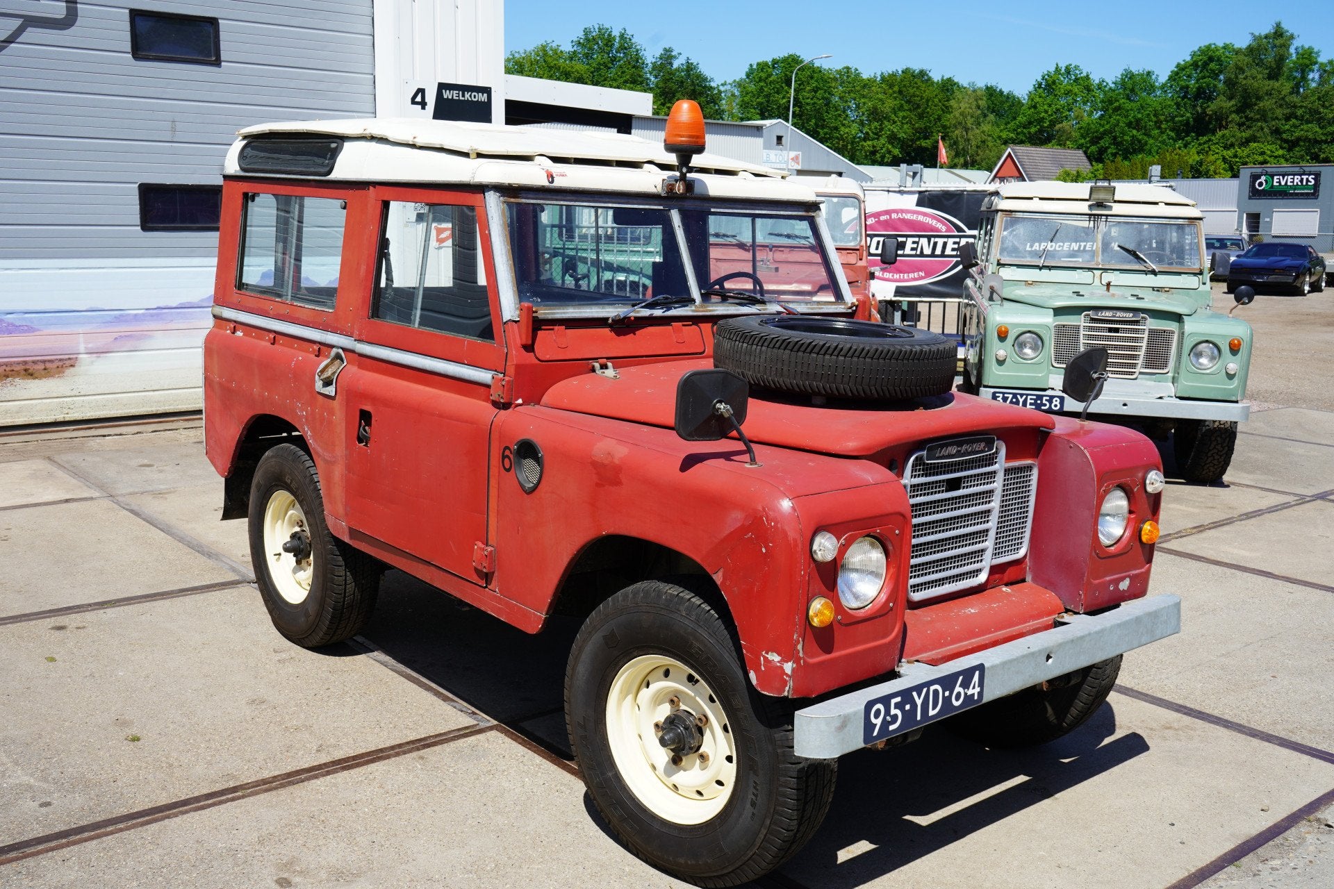 Land Rover 88 Stationwagon (bj 1976), Auto's, 2286 cc, Land Rover, 7 stoelen, Bedrijf