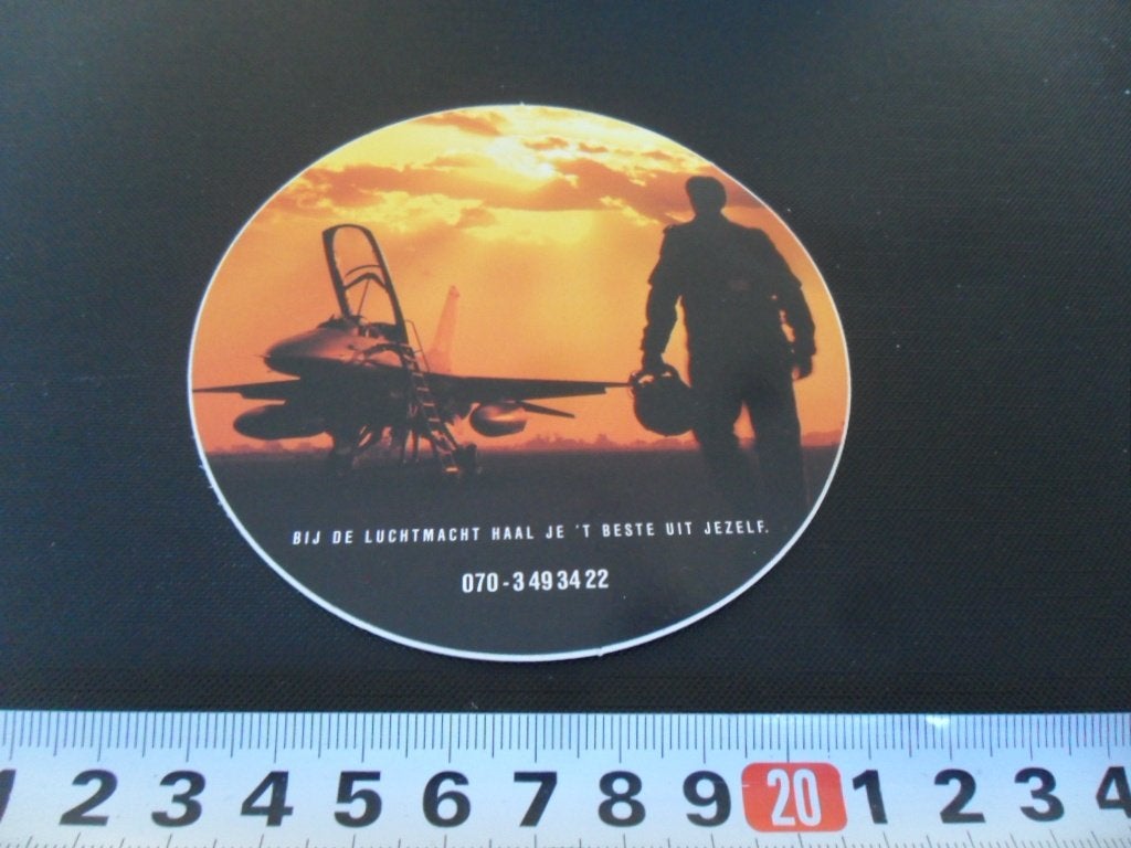 sticker Leger Luchtmacht Bij de luchtmacht haal je 'beste *, Verzamelen, Ophalen of Verzenden, Zo goed als nieuw