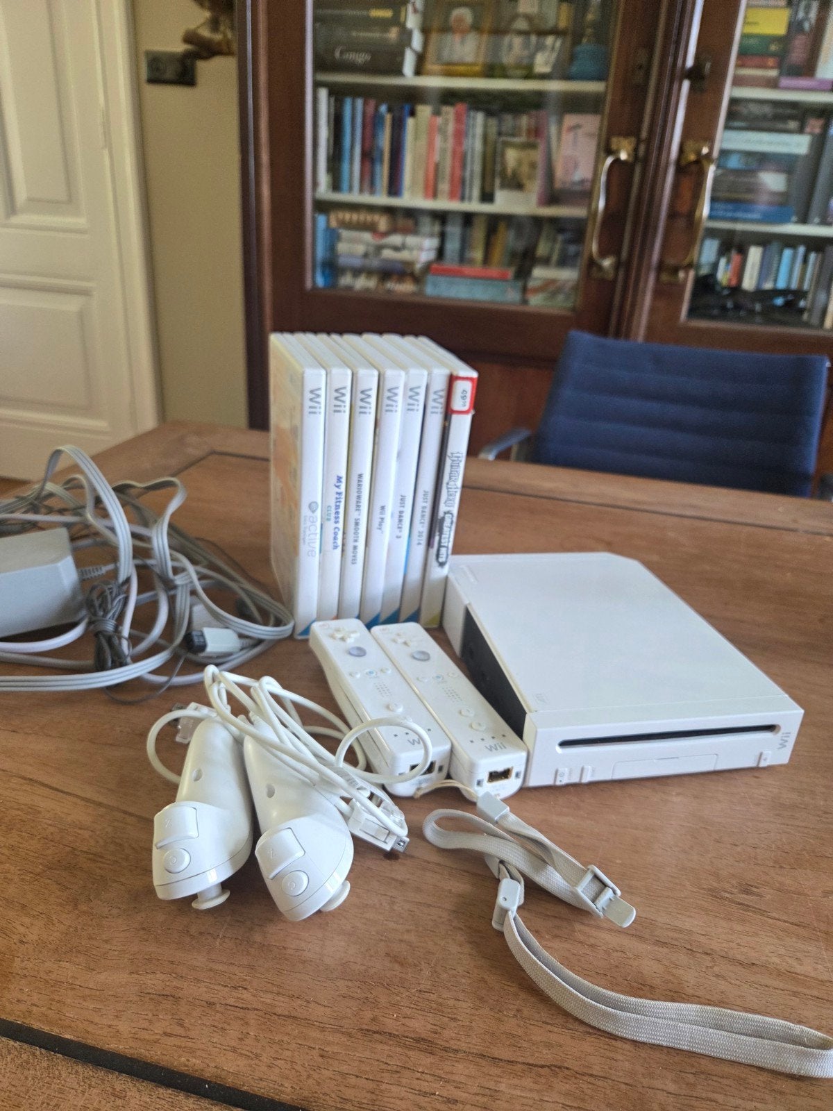 Wii console met 2 controllers en 7 spellen, Spelcomputers en Games, Ophalen of Verzenden, Gebruikt, Met 2 controllers, Met games