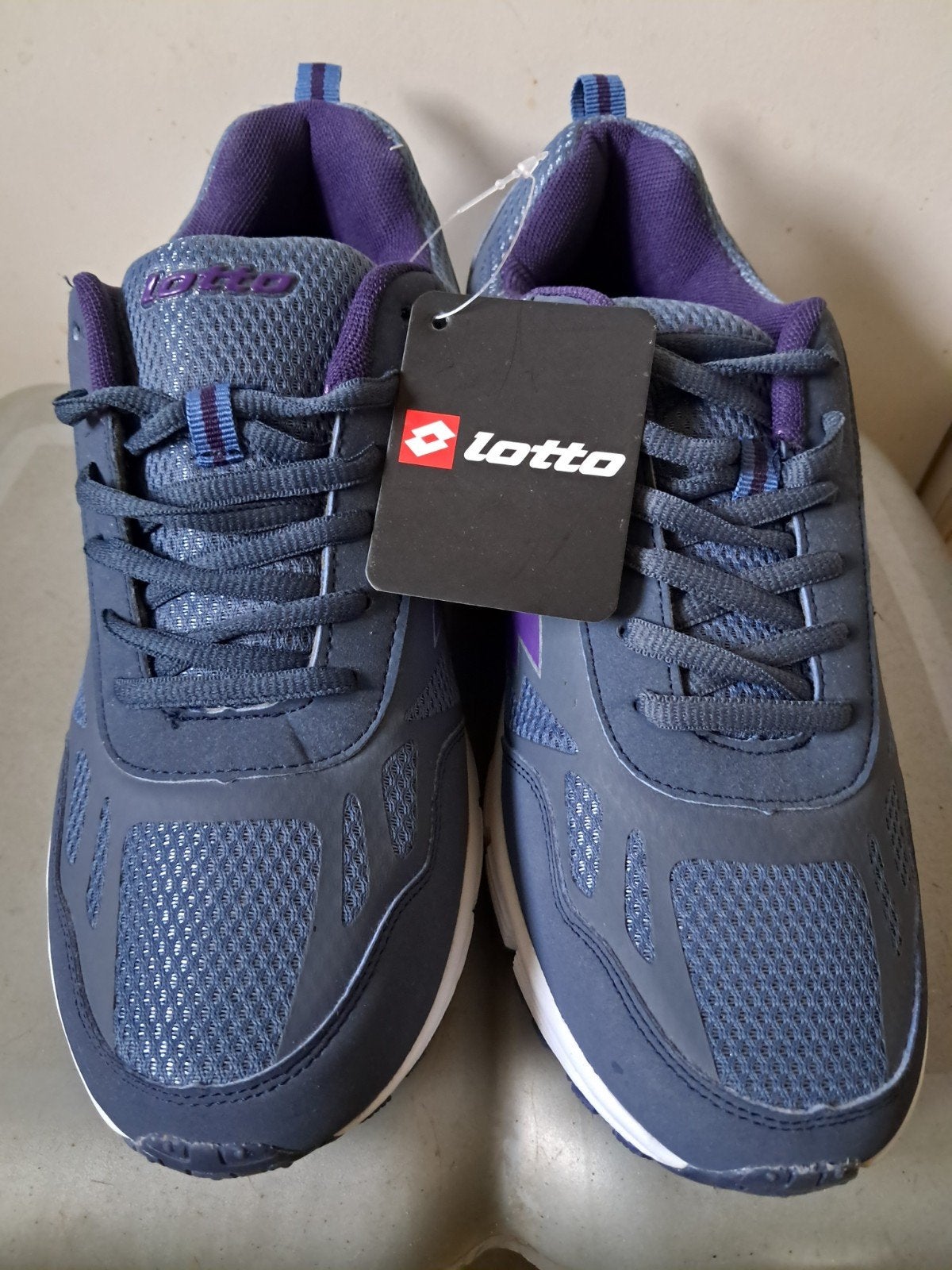 Nieuwe Lotto schoenen maat 41, Ophalen of Verzenden, Nieuw, Overige typen