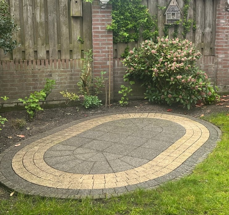 Ovale stoep en een groot aantal beton tegels, Tuin en Terras, Ophalen, Gebruikt, 10 m² of meer, Beton