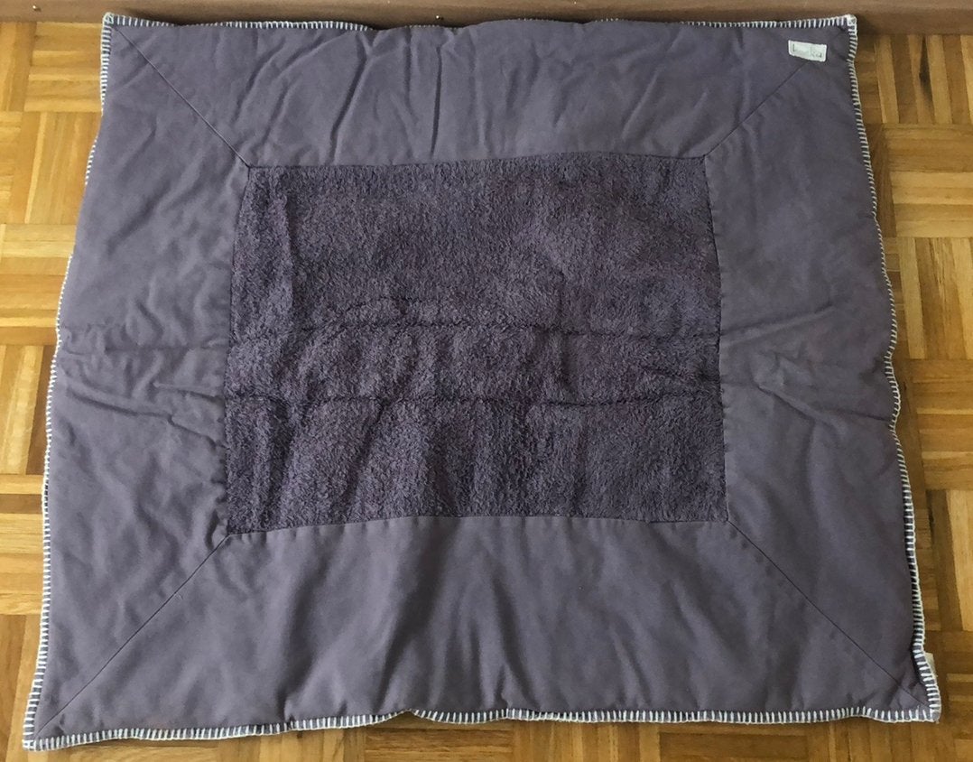 Koeka boxkleed paars/grijs 90x80cm, Kinderen en Baby's, Boxen, Ophalen of Verzenden, Zo goed als nieuw, Vierkant, Boxkleed