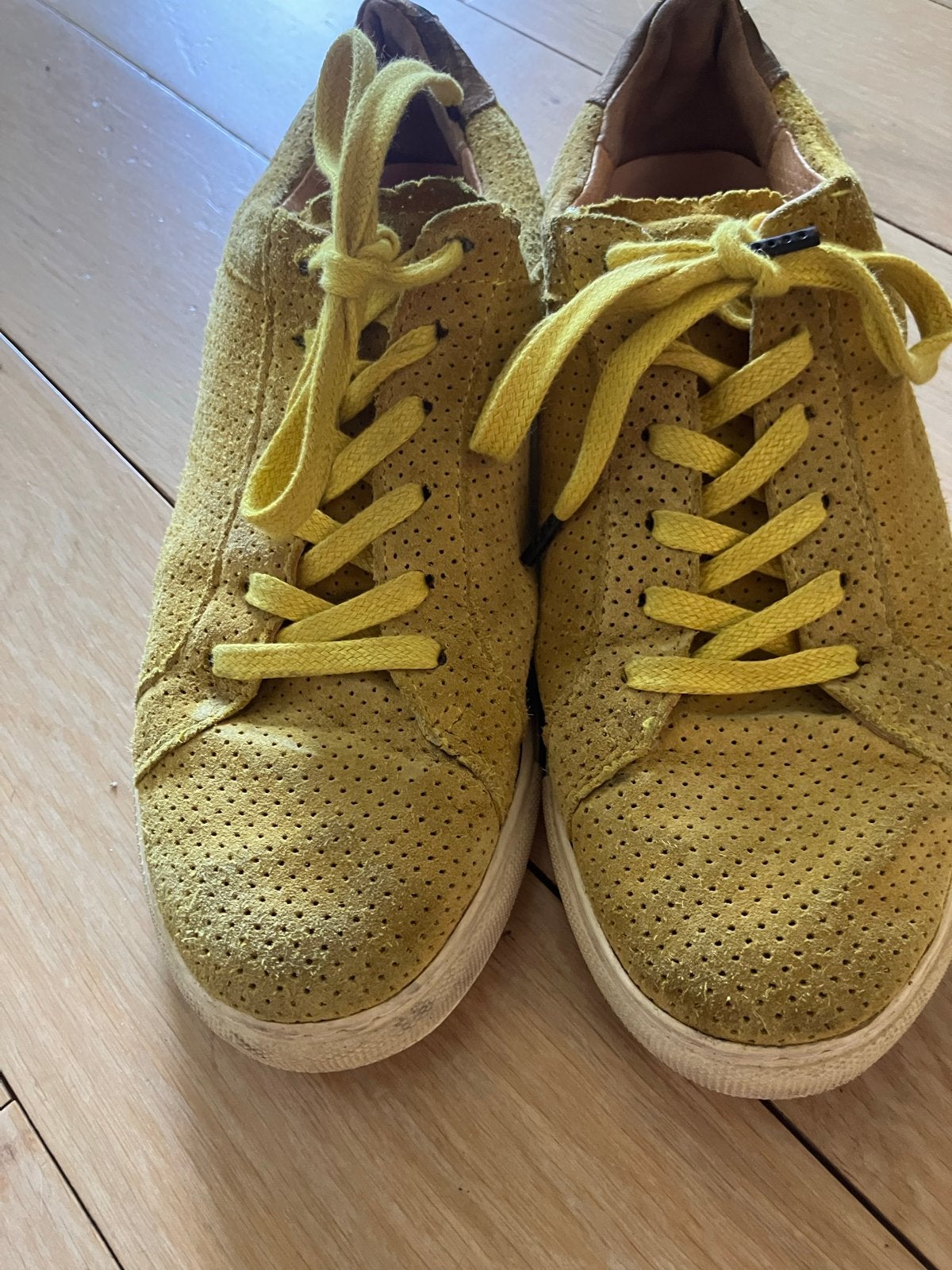 Fred de la Bretoniere sneakers - Maat 39, Ophalen of Verzenden, Gedragen, Geel, Sneakers of Gympen