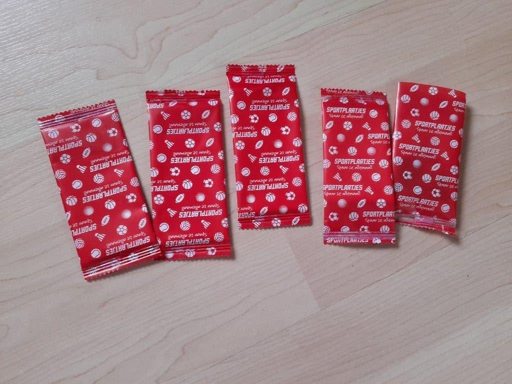 NIEUW 6 ZAKJES MET 6 VOETBAL PLAATJES Actie AH Damwald, Albert Heijn, Ophalen of Verzenden