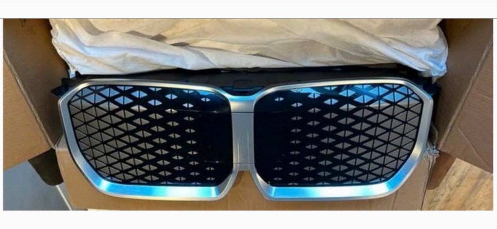 BMW iX1 grille - Origineel en Nieuw, Ophalen of Verzenden, Nieuw, BMW