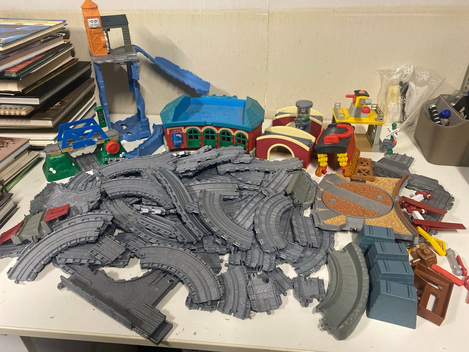 Grote set Thomas de Trein en Vriendjes spoorbaan, Gebruikt, Learning Curve, Ophalen of Verzenden, 314 West Superior Street, 6th FloorChicago, IL 60610United States