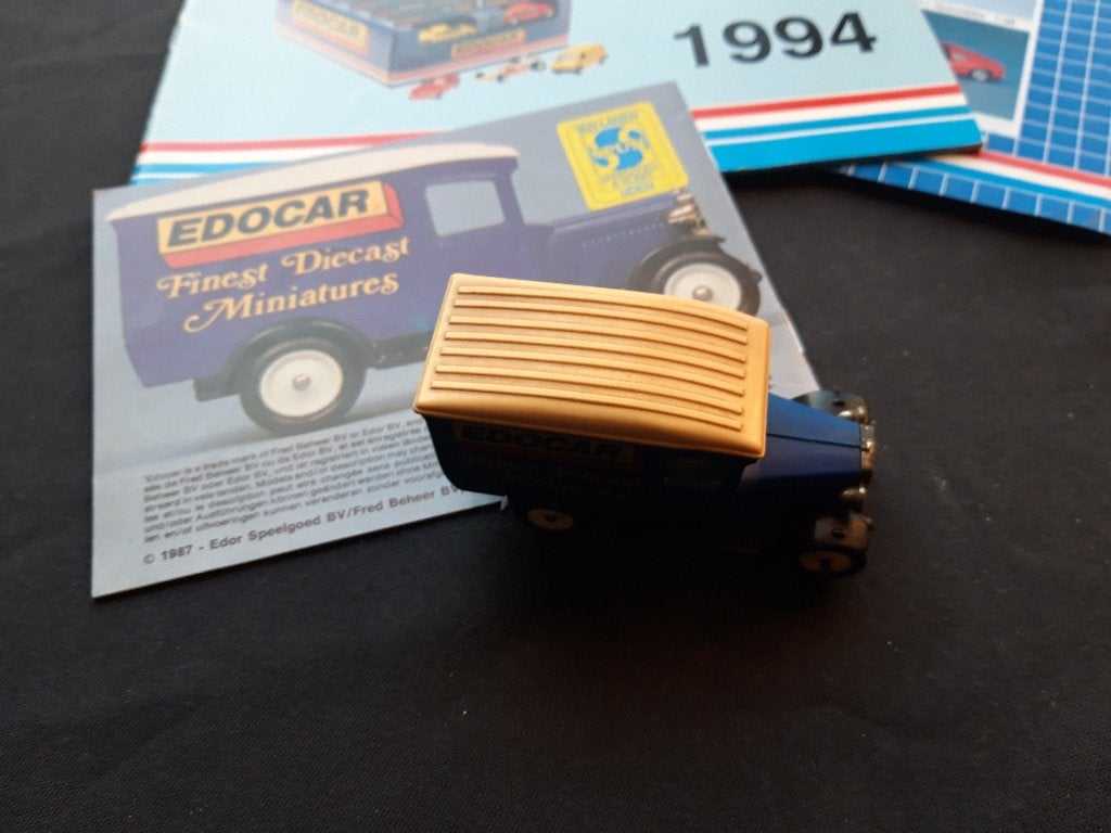 Edocar - Lledo Dennis bestelwagen, Ophalen of Verzenden, Zo goed als nieuw, Auto