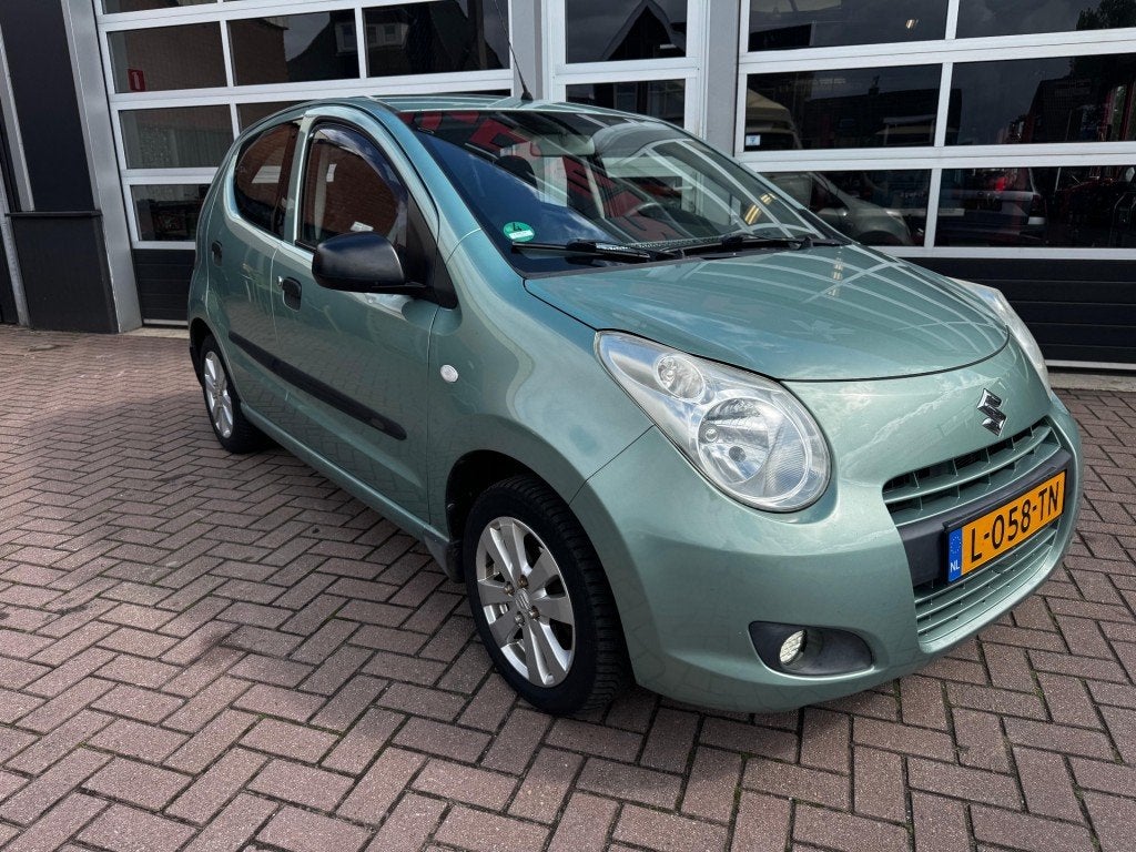 Suzuki ALTO  1.0 EXCLUSIVE / AIRCO / LM / LED / APK NIEUW! /, Voorwielaandrijving, Euro 5, Elektrische ramen, Gebruikt