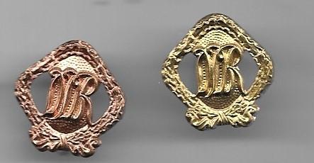 2 X D.D.R. OOST DUITSLAND BROCHE SPELDEN, Ophalen of Verzenden, Gebruikt, Stad of Land, Speldje of Pin