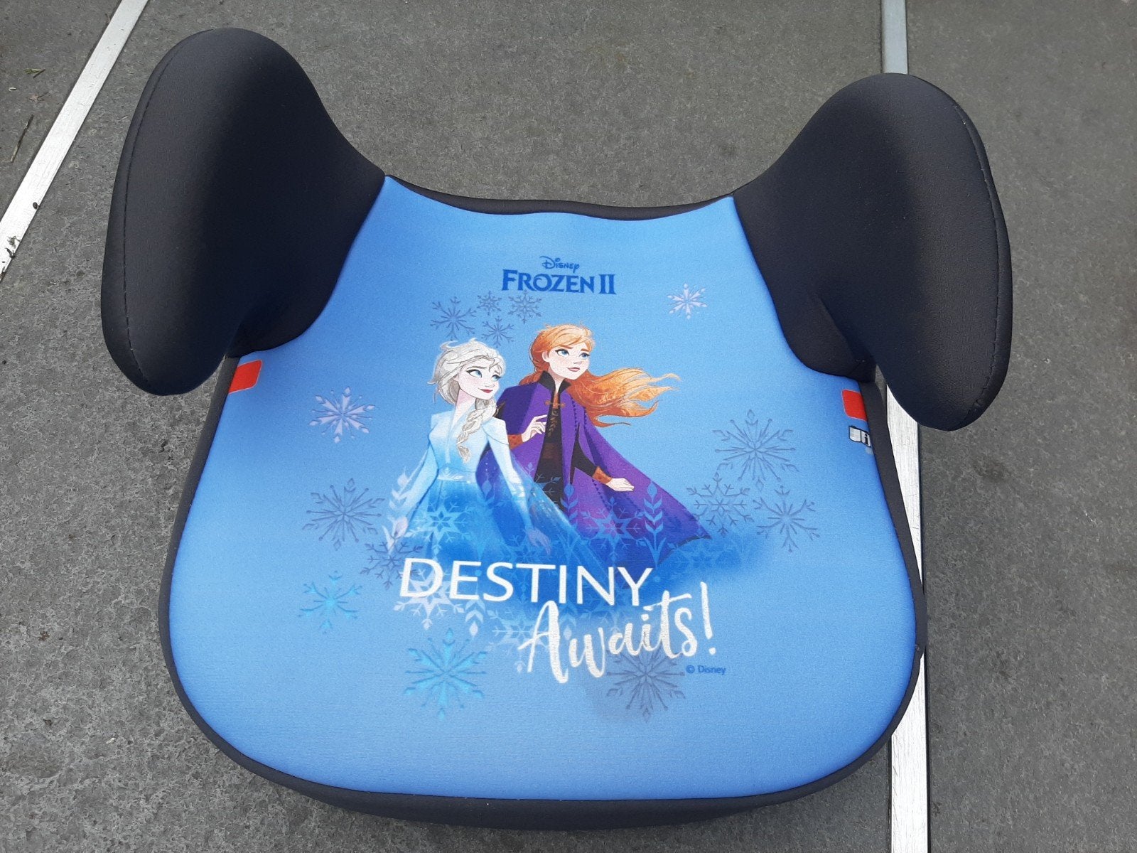 Frozen 2 zitverhoger 15-36 kg in nieuwstaat, Kinderen en Baby's, Autostoeltjes, Overige merken, 15 t/m 36 kg, Gebruikt, Autogordel