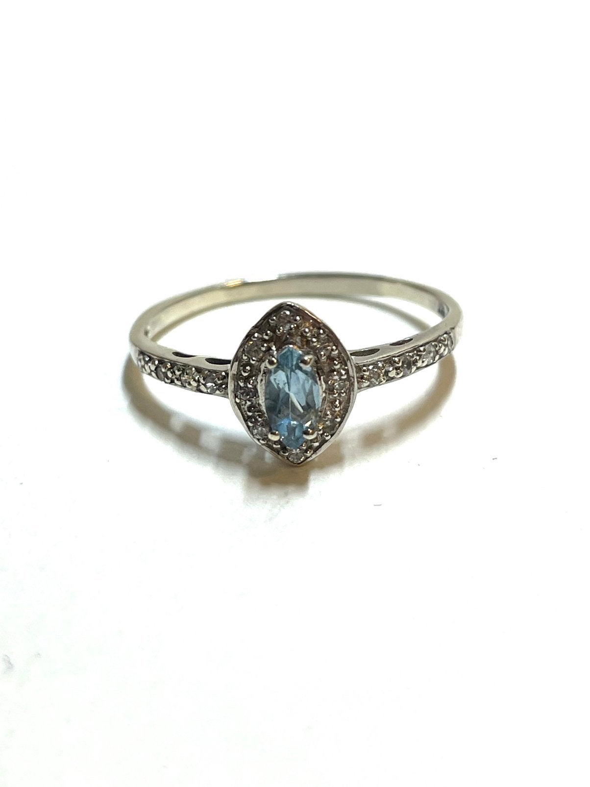9k gouden ring met een topaas en zirkonia, -, 19 tot 20, -, Ophalen of Verzenden