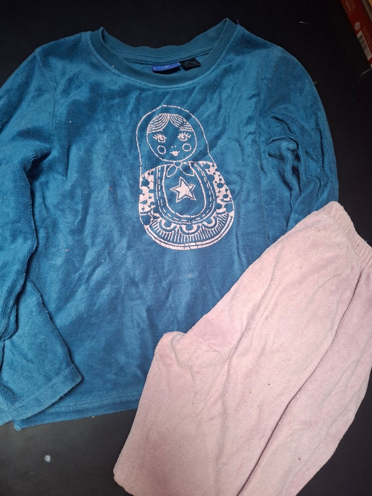 Heerlijk zachte pyjama maat 110-116, Ophalen, Nacht- of Onderkleding, Gebruikt, Meisje