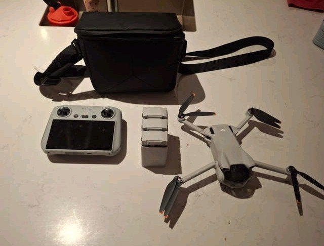 DJI Mini 3 Fly More Combo met RC Controller + 3 accu's, Ophalen, Cameradrone, Extra accu('s), 5 tot 10 kilometer