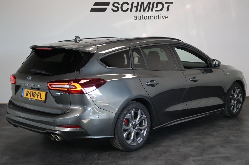 Ford Focus Wagon 1.0 EBH ST Line | Winter Pakket | Carplay |, Focus, 12 maanden, Stof, Gebruikt