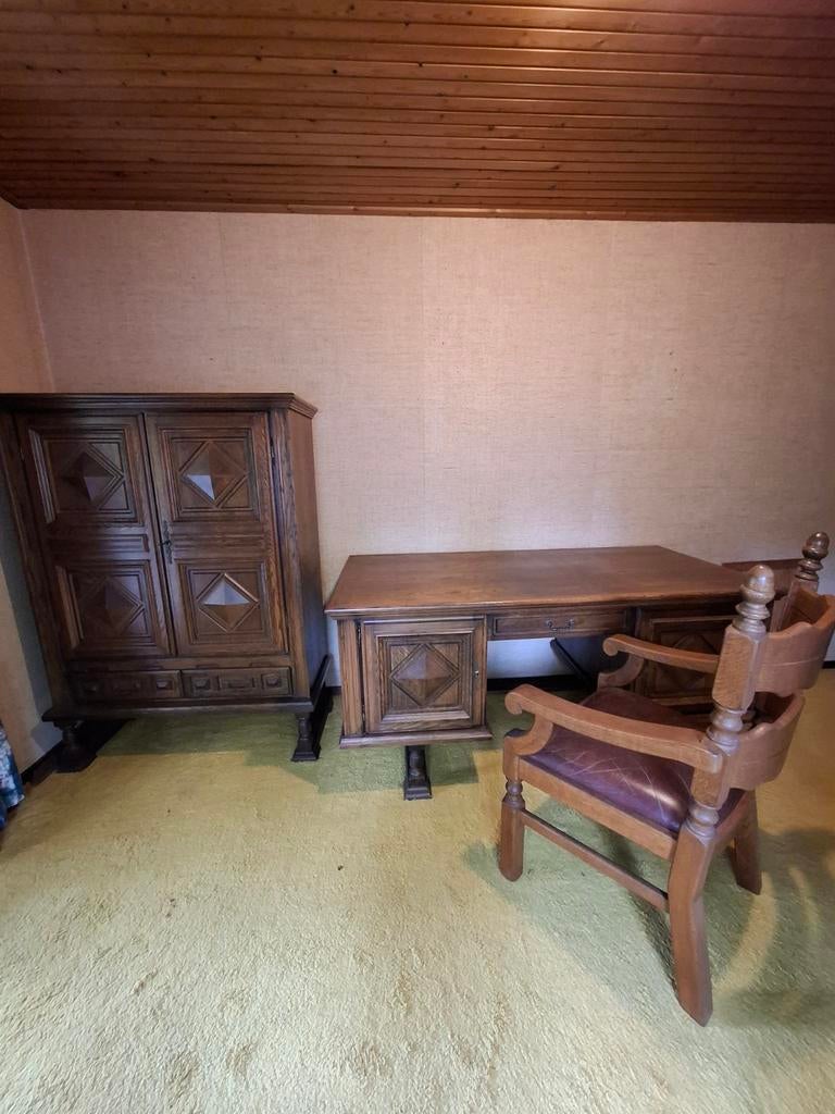 Vintage eiken meubelset. Bureau, kast en stoel, Huis en Inrichting, Ophalen, Gebruikt