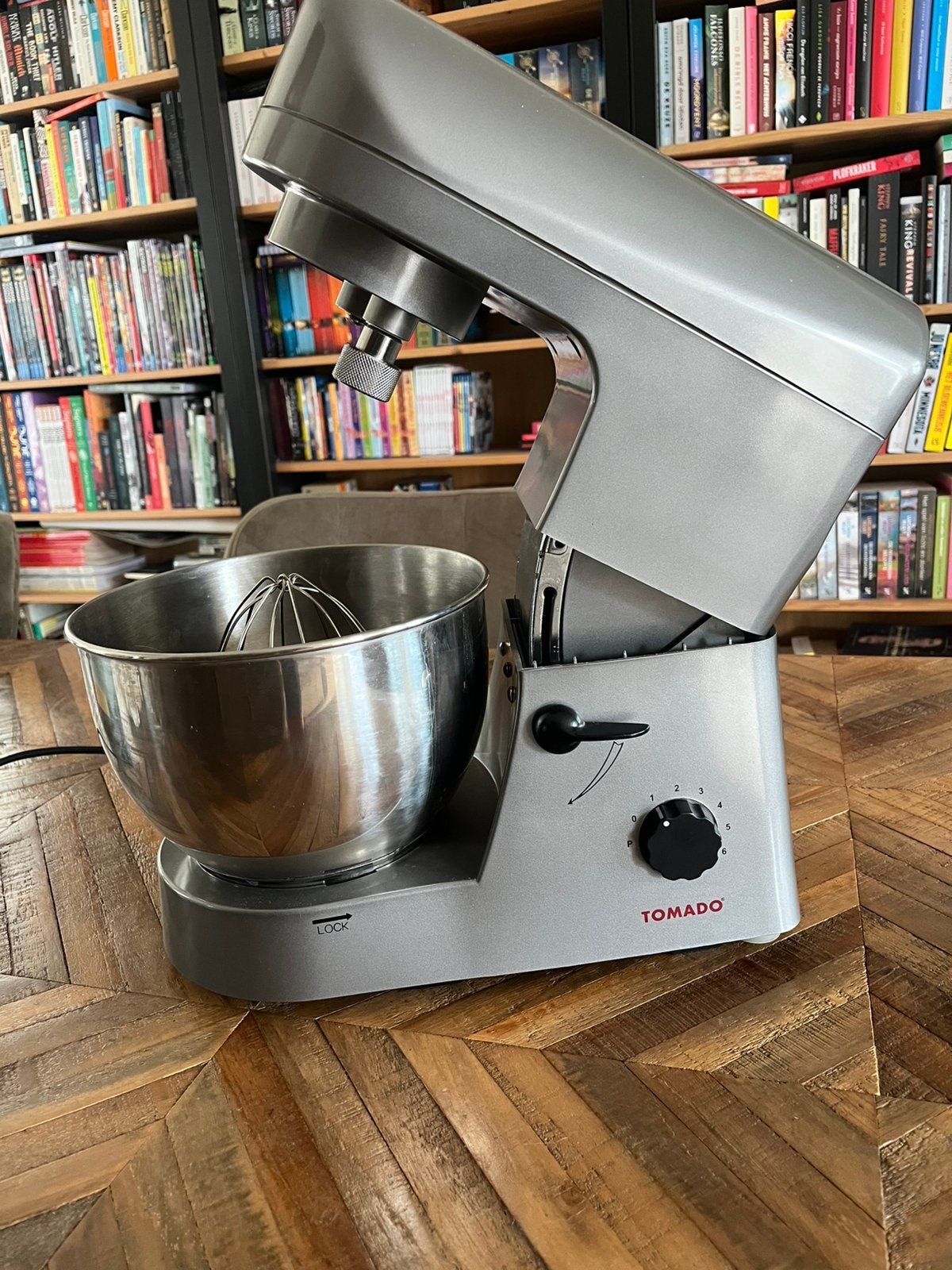 Keuken mixer tomado, 4 liter of meer, Ophalen, Zo goed als nieuw, 3 snelheden of meer