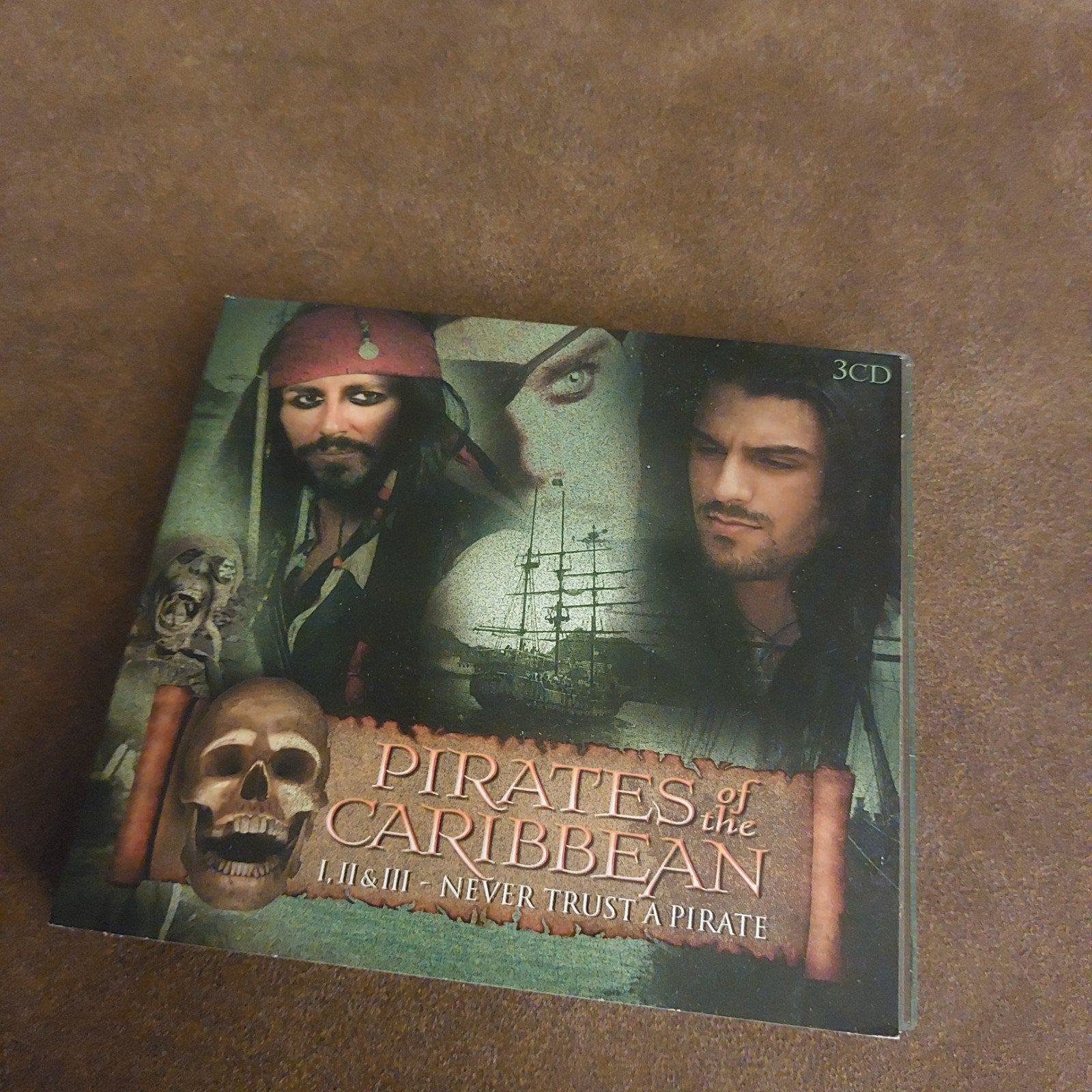 Pirates of the Caribbean I, II & III Soundtrack 3CD, Film en Theater, Ophalen of Verzenden, Zo goed als nieuw, Inclusief doosje