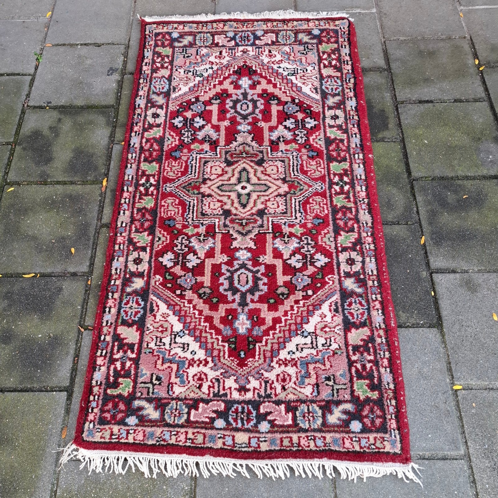 Vintage wollen Perzisch Heriz tapijt 147x74 cm, Gebruikt, 100 tot 150 cm, Vintage, Crème