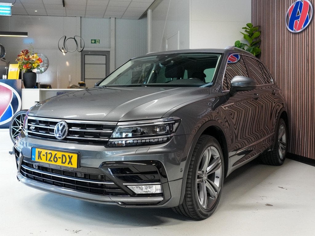 Volkswagen Tiguan 2.0 TSI 4Motion Highline, Auto's, 12 maanden, Stof, Gebruikt, 4 cilinders
