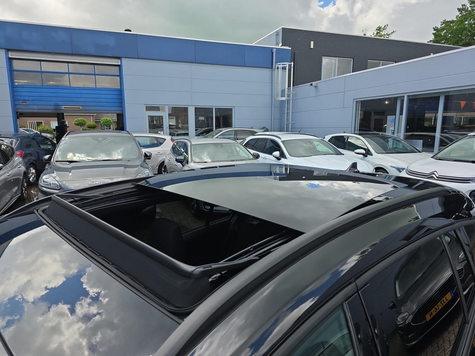 Ford Focus Wagon 1.0 EcoBoost Hybrid ST Line X | Automaat! |, 12 maanden, Stof, Gebruikt, Euro 6