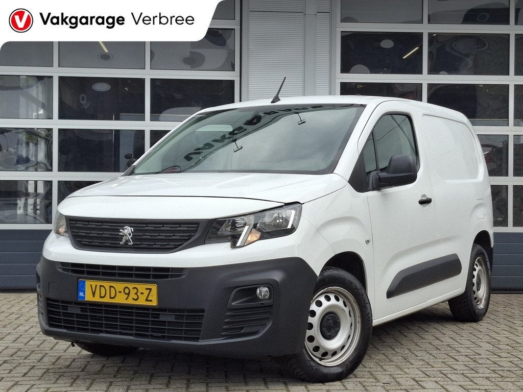 Peugeot Partner 1.5 BlueHDI Premium | Navigatie | Cruise Con, 1350 kg, Stof, Gebruikt, 4 cilinders
