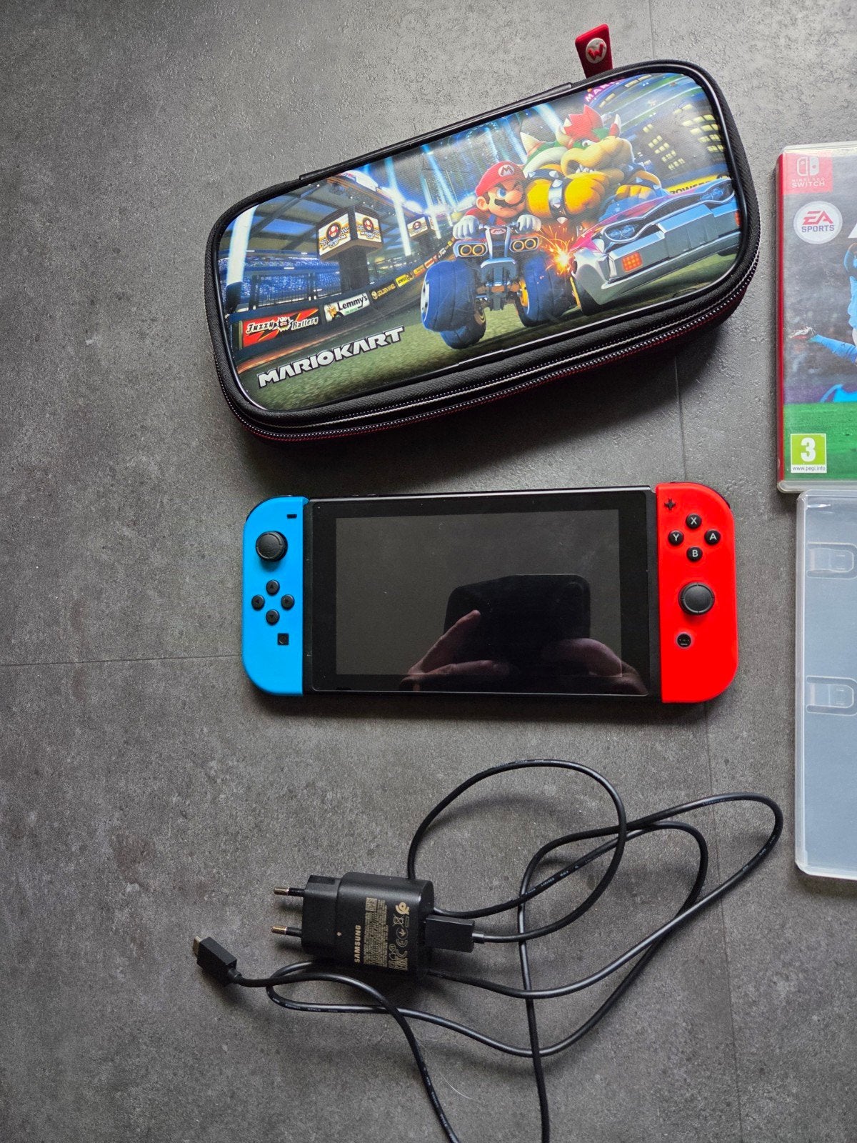 Nintendo Switch spelcomputer oa met 6 spellen, Spelcomputers en Games, Ophalen of Verzenden, Gebruikt, Switch Original