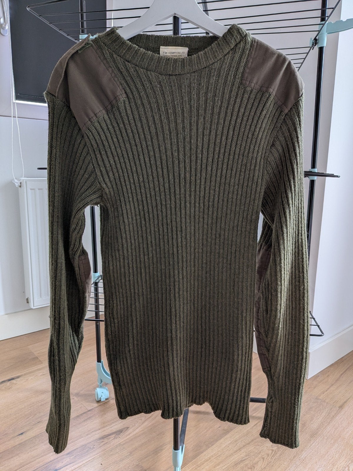 Wollen Nederlandse legertrui 1983 - Maat 3, Verzamelen, Militaria | Algemeen, Ophalen of Verzenden, Landmacht, Nederland, Kleding of Schoenen