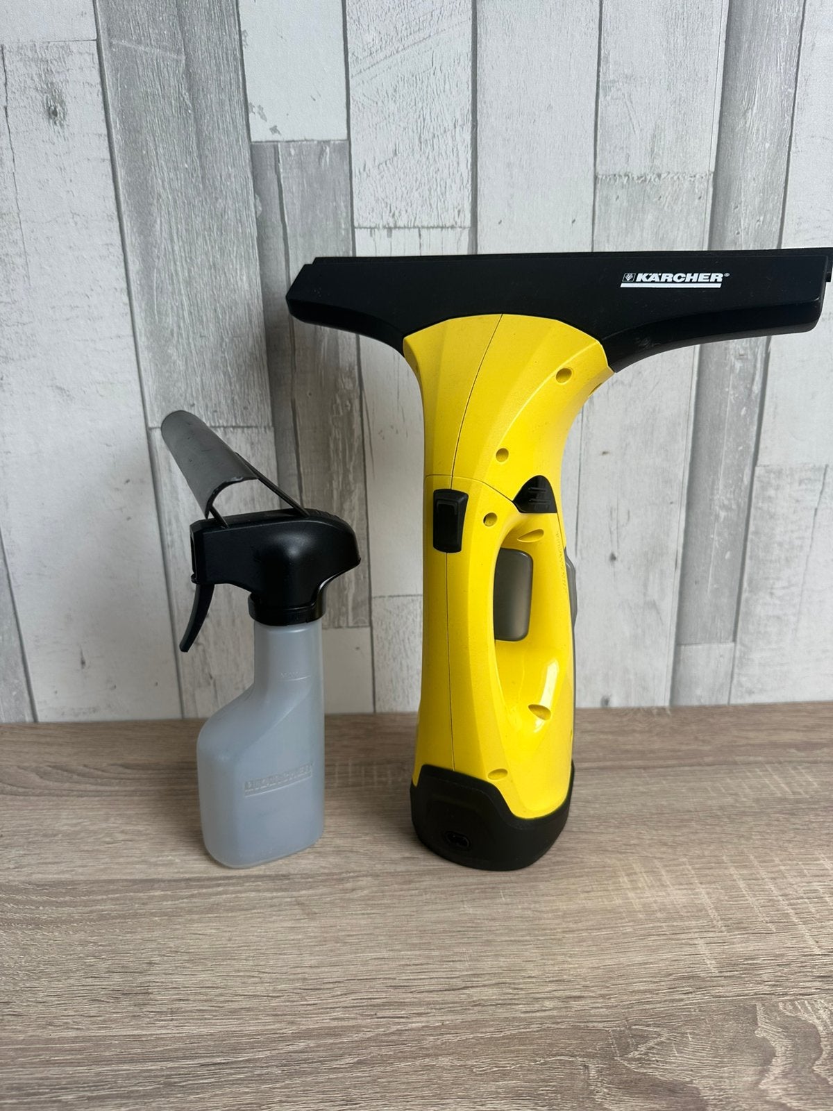 Karcher ramenwisser, Huis en Inrichting, Schoonmaakartikelen, Ophalen of Verzenden, Raamwisser of Trekker