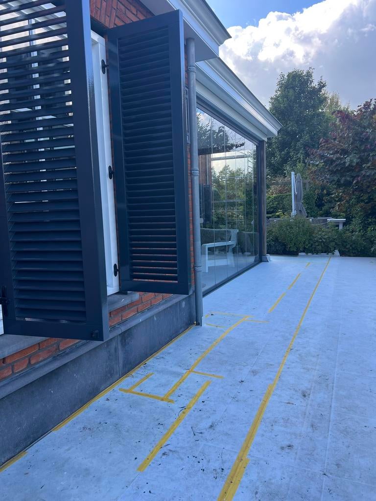 Schilderwerk en onderhoud voor binnen en buiten, Garantie, Behangen