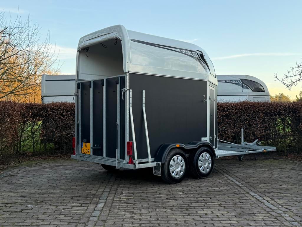 Zeer mooie 2 paards atec mentrailer, Dieren en Toebehoren, Paarden en Pony's | Trailers en Aanhangwagens, Ophalen, Info@atec, Zo goed als nieuw