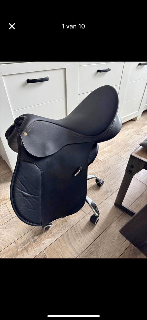 Wintec zadel 17,5 inch (verstelbaar), Ophalen of Verzenden, Zo goed als nieuw, Dressuur
