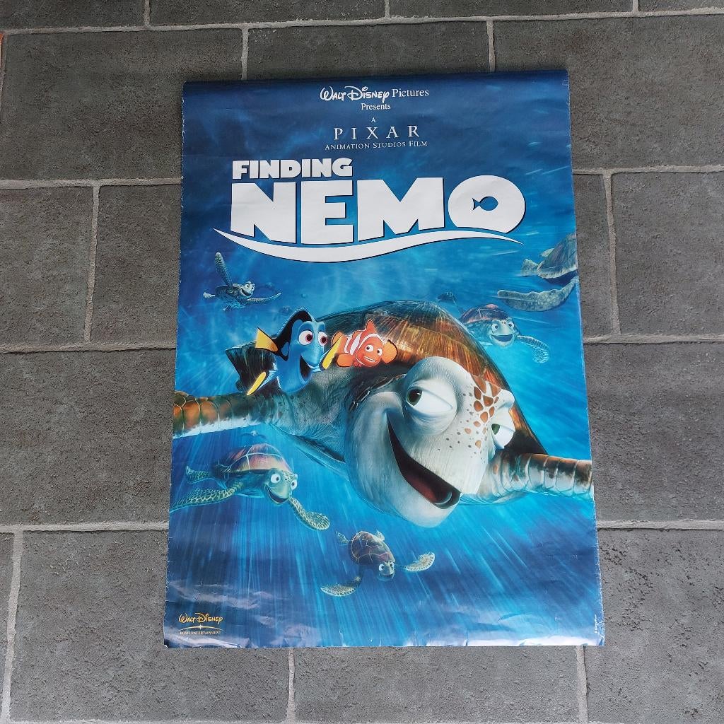Finding Nemo Poster - Walt Disney - 100x70 cm., Ophalen of Verzenden, Mickey Mouse, Plaatje of Poster