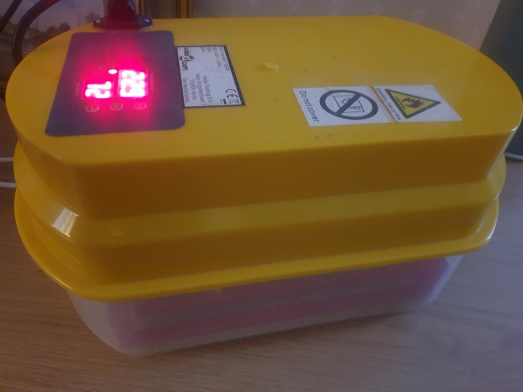 Broedmachine, Dieren en Toebehoren, Pluimvee | Toebehoren, Ophalen, Zo goed als nieuw, Broedmachine
