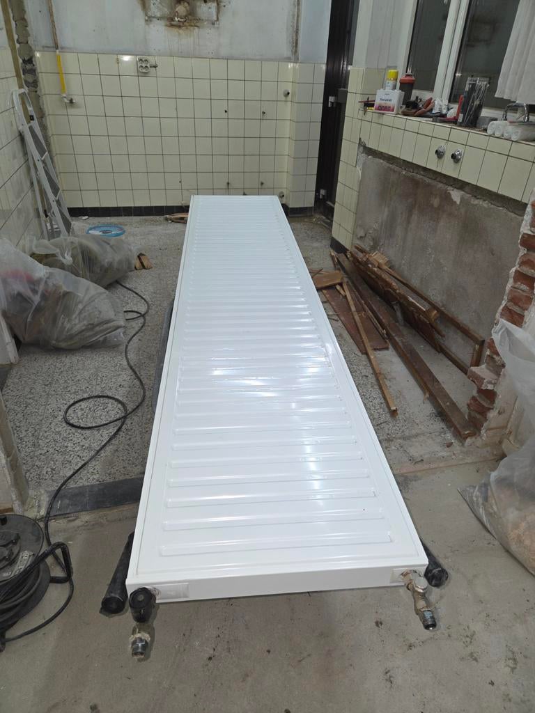Radson radiator 240x50x7cm, Ophalen of Verzenden, Radiator, 30 tot 80 cm