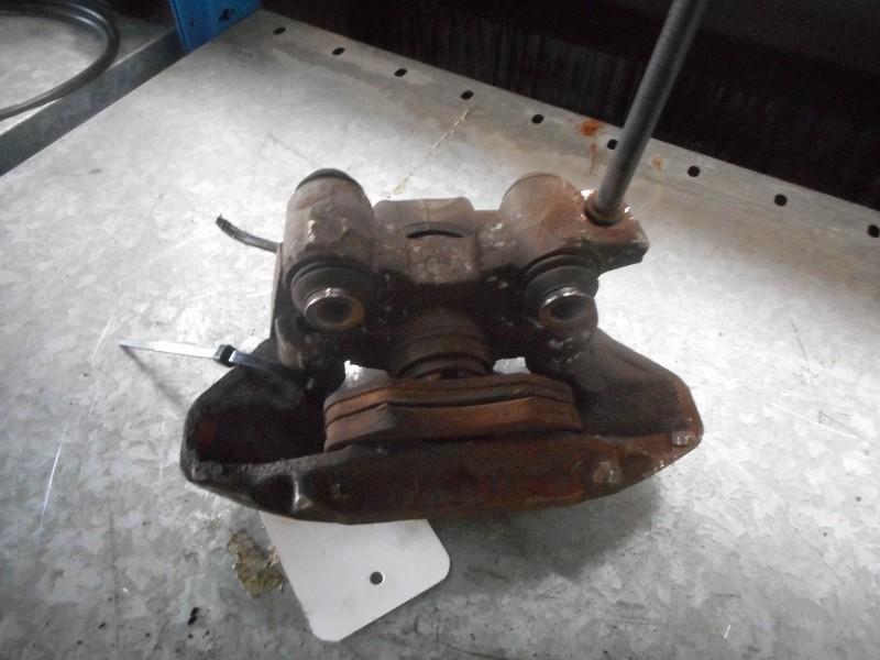 Remklauw Rechts Achter Peugeot 206 (2A/C/H/J/S) 2000, Kontakt-peugeot@peugeot.com, Gebruikt, Peugeot Deutschland GmbH, Bahnhofsplatz, Rüsselsheim 65423, , Duitsland