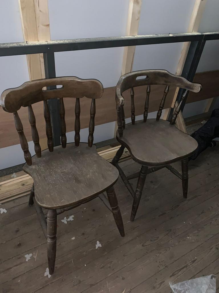2x antieke oude houten kroegen stoel, Ophalen of Verzenden