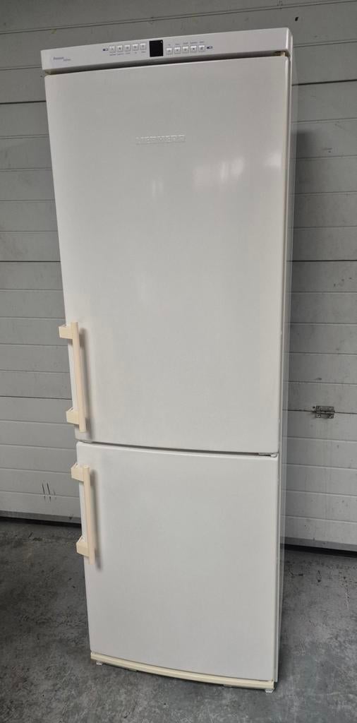 Liebherr NoFrost koel-vriescombinatie CN 3366, Ophalen, Gebruikt, 200 liter of meer, 60 cm of meer