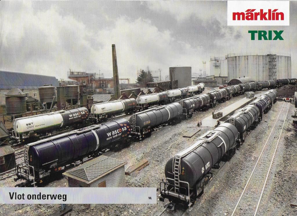 Fo83 Catalogus Märklin / Trix Vlot onderweg 2017, Ophalen of Verzenden, Zo goed als nieuw