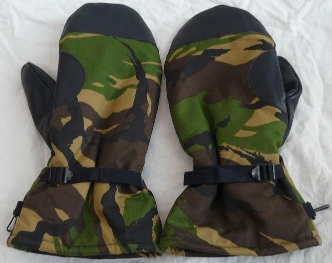 Handschoenen Gvt Winter Gevoerd, Camo, maat 10, KL, 1995.(4), Ophalen of Verzenden, Landmacht, Nederland, Kleding of Schoenen