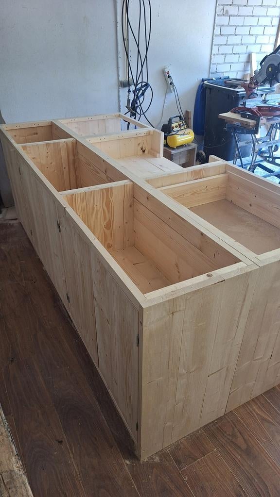 Keukeneiland van terug gedroogd en geschaafd hout, Huis en Inrichting, Keuken | Keukenelementen, Ophalen of Verzenden, Nieuw