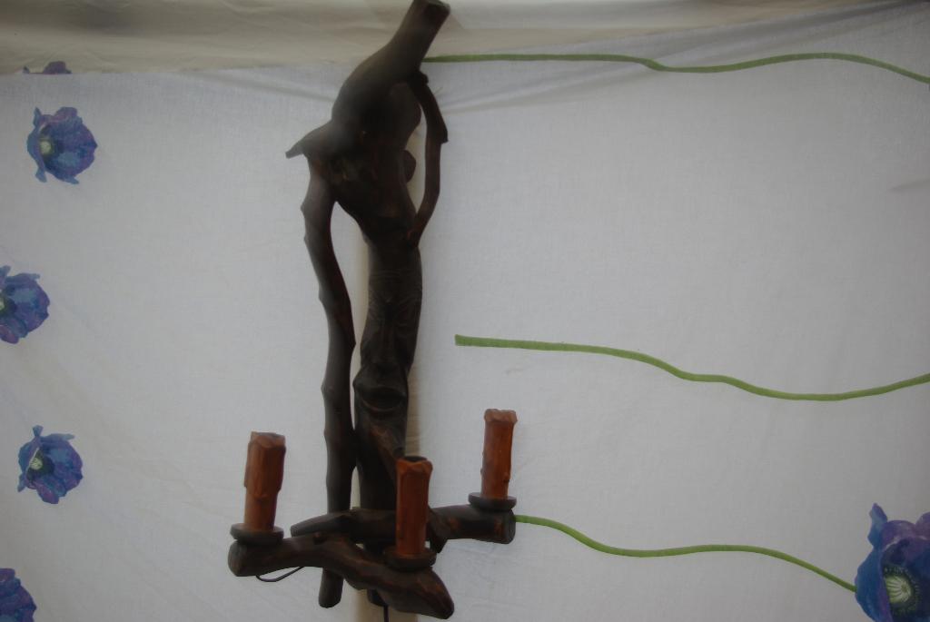 Boomstam lamp / Houten wandlamp, Ophalen of Verzenden, Hout, Minder dan 50 cm