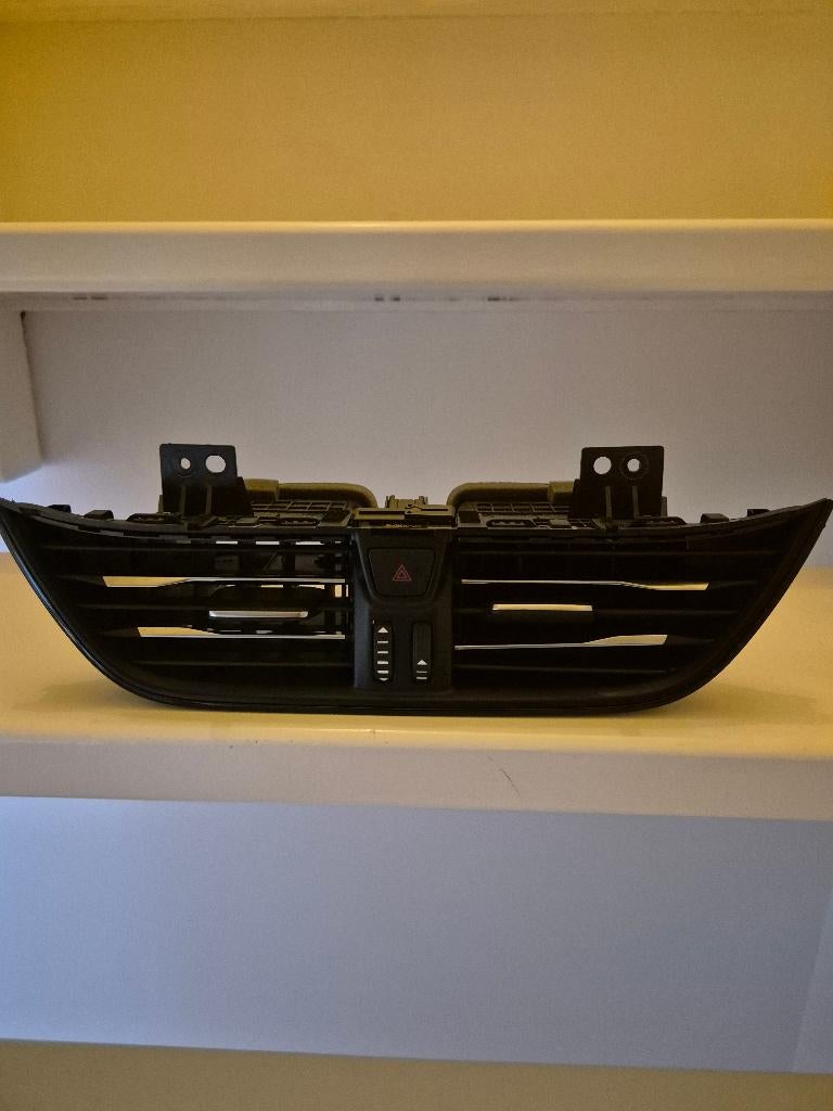Luchtrooster Dashboard Ford Kuga (goed lezen!), Auto-onderdelen, Dashboard en Schakelaars, Ford, Gebruikt, Ophalen