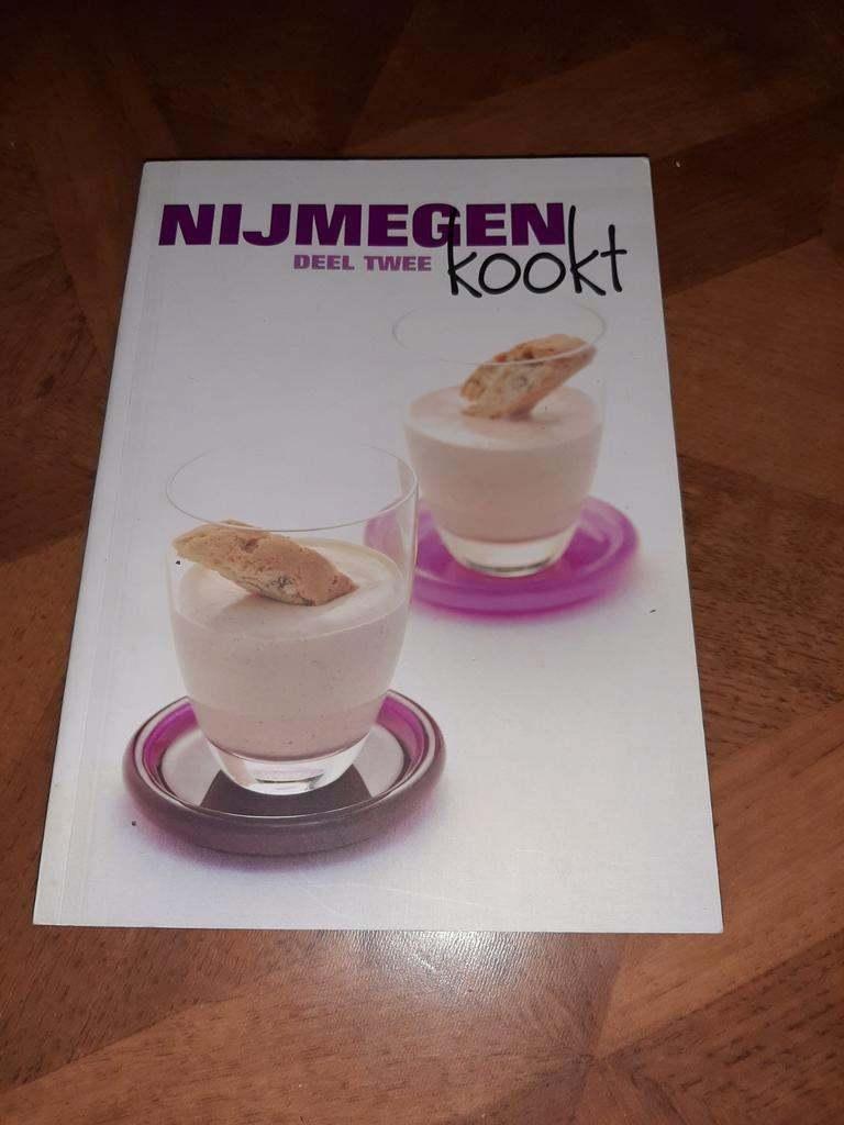 R. Beernink - Deel 2 Nijmegen kookt, Ophalen of Verzenden, Zo goed als nieuw, R. Beernink, Overige gebieden