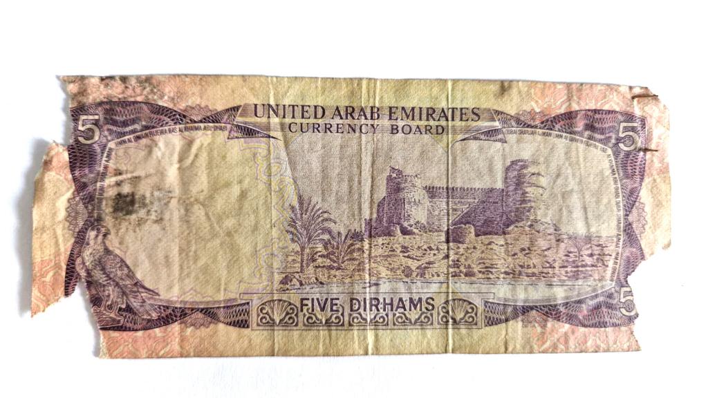 1 Bankbiljet Verenigde Arabische Emiraten- 5 dirham 1973, Ophalen of Verzenden, Midden-Oosten, Los biljet