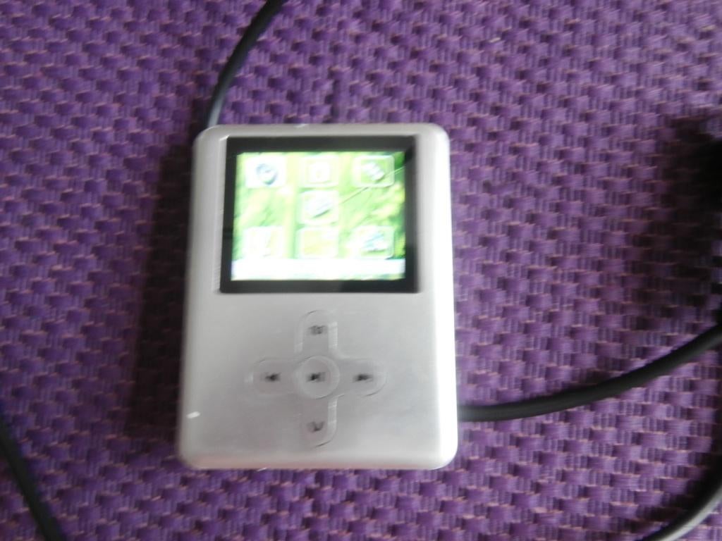 Mp3 speler Tom Tec digital audio player muziek afspelen, Ophalen of Verzenden, Gebruikt