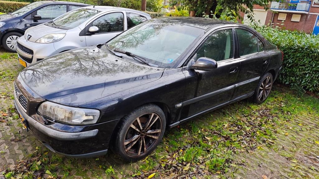 Volvo S60 2.4 diesel in onderdelen te koop 2000-2009, Ophalen of Verzenden, Volvo