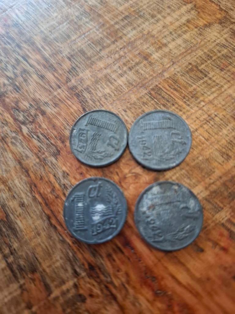Oorlogs geld zink 3x 1942   1x 1943, Ophalen, Koningin Wilhelmina